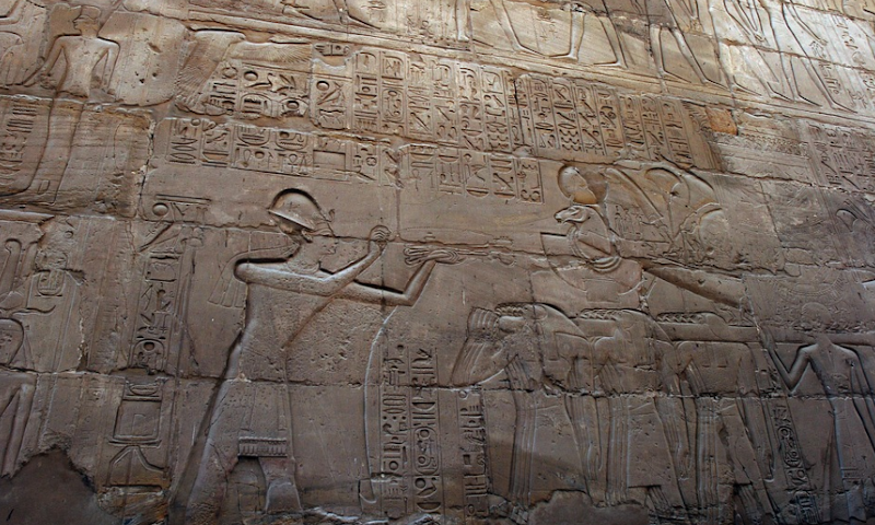 Oudheid Egypte uitgebeeld op een muur